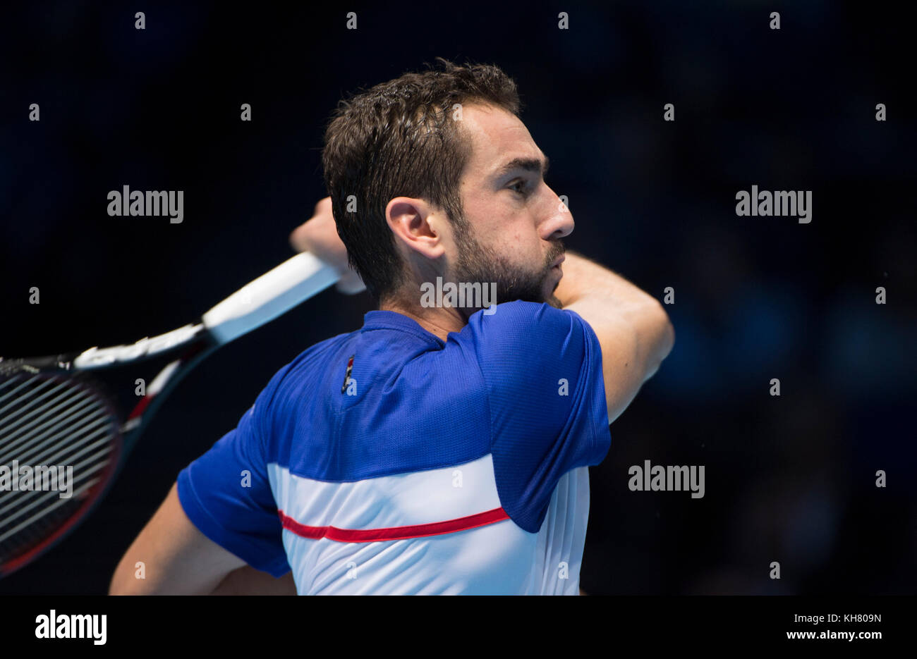 O2, London, Großbritannien. November 2017, 16. Tag 5 des Nitto ATP Finals, nachmittägiges Einzelspiel, Roger Federer (SUI) gegen Marin Cilic (CRO). Quelle: Malcolm Park/Alamy Live News. Stockfoto