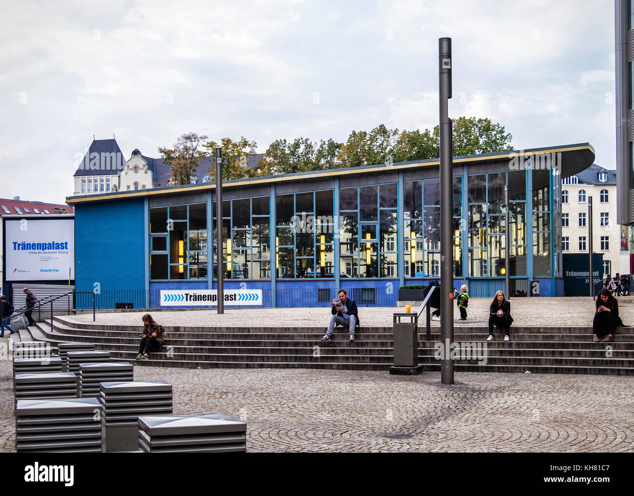 Berlin, Mitte. Tränenpalast.Ausstellung und Museum erzählt von Grenzerfahrungen von Menschen, die in einem geteilten Deutschland leben.denkmalgeschütztes Gebäude Stockfoto