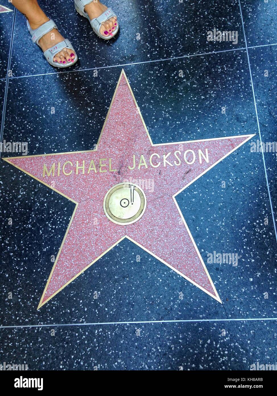 Michael jackson stern auf dem hollywood walk of fame Fotos und Bildmaterial in hoher Auflösung Michael jackson stern auf dem hollywood walk of fame Fotos und Bildmaterial in hoher Auflösung