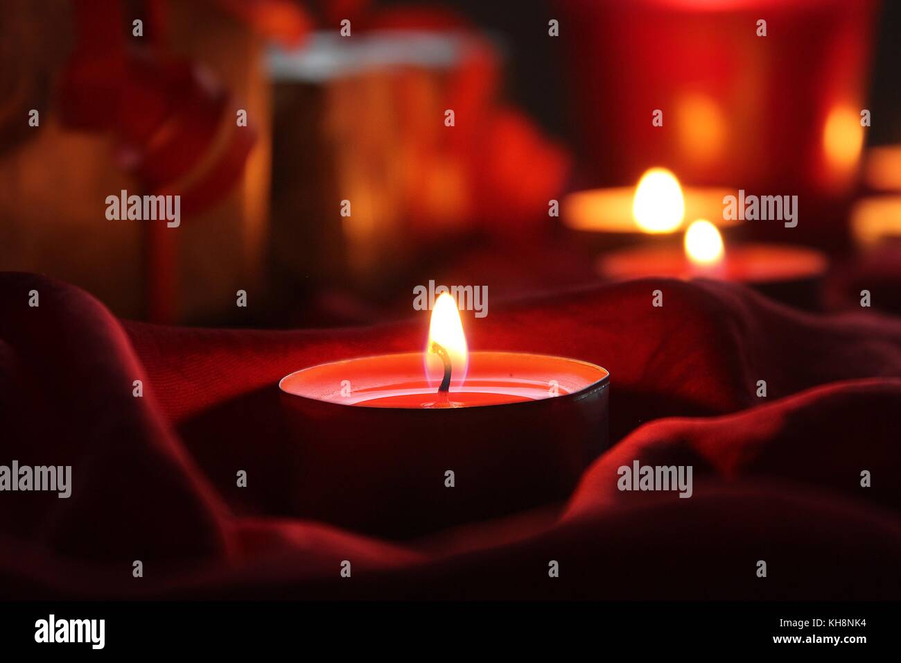 Geschenk Kerze rot romantische Zeit Stockfoto