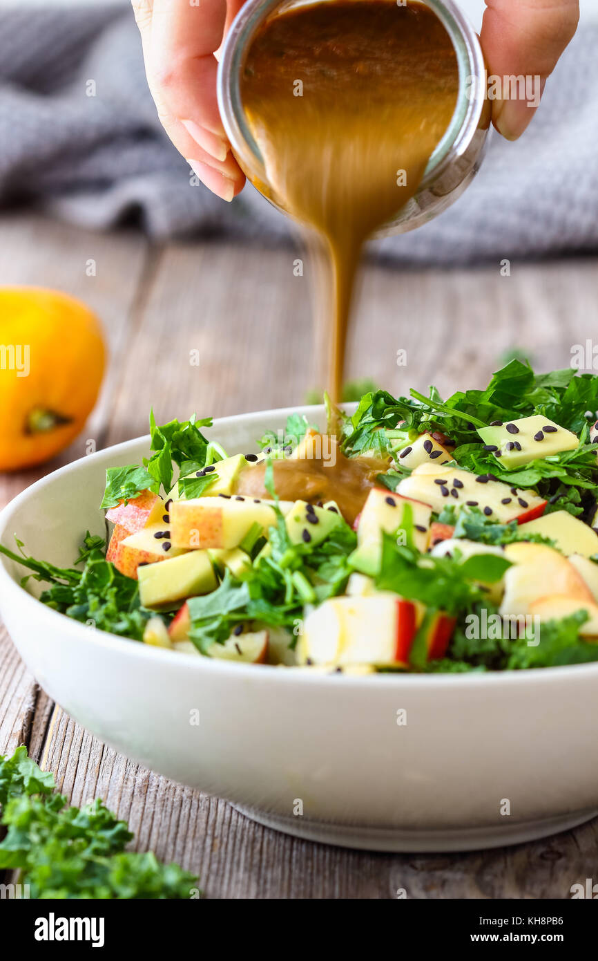 Gesunde Rohstoffe kale Salat Stockfoto