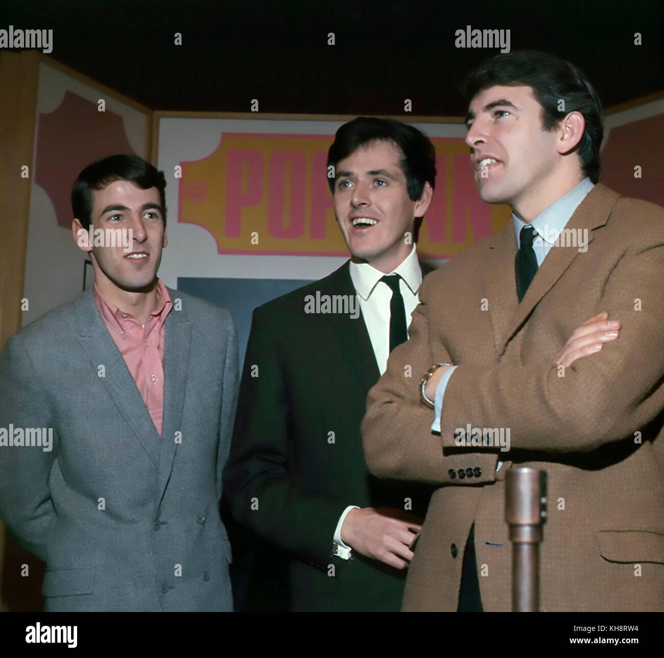 Das JUNGGESELLE Irish Pop Trio im Jahr 1964. Von links: Dez Cluskey, John Stokes, Con Clusky. Foto: Tony Gale Stockfoto