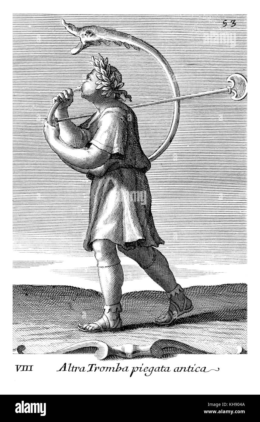 Mann spielt Cornu mit einem hölzernen Steg. Abbildung von Filippo Bonanni's 'Gabinetto Armonico" im Jahre 1723 veröffentlicht, Abbildung 8. Kupferstich von Arnold Van Westerhout. Bildunterschrift liest Altra tromba piegata Antica. Stockfoto