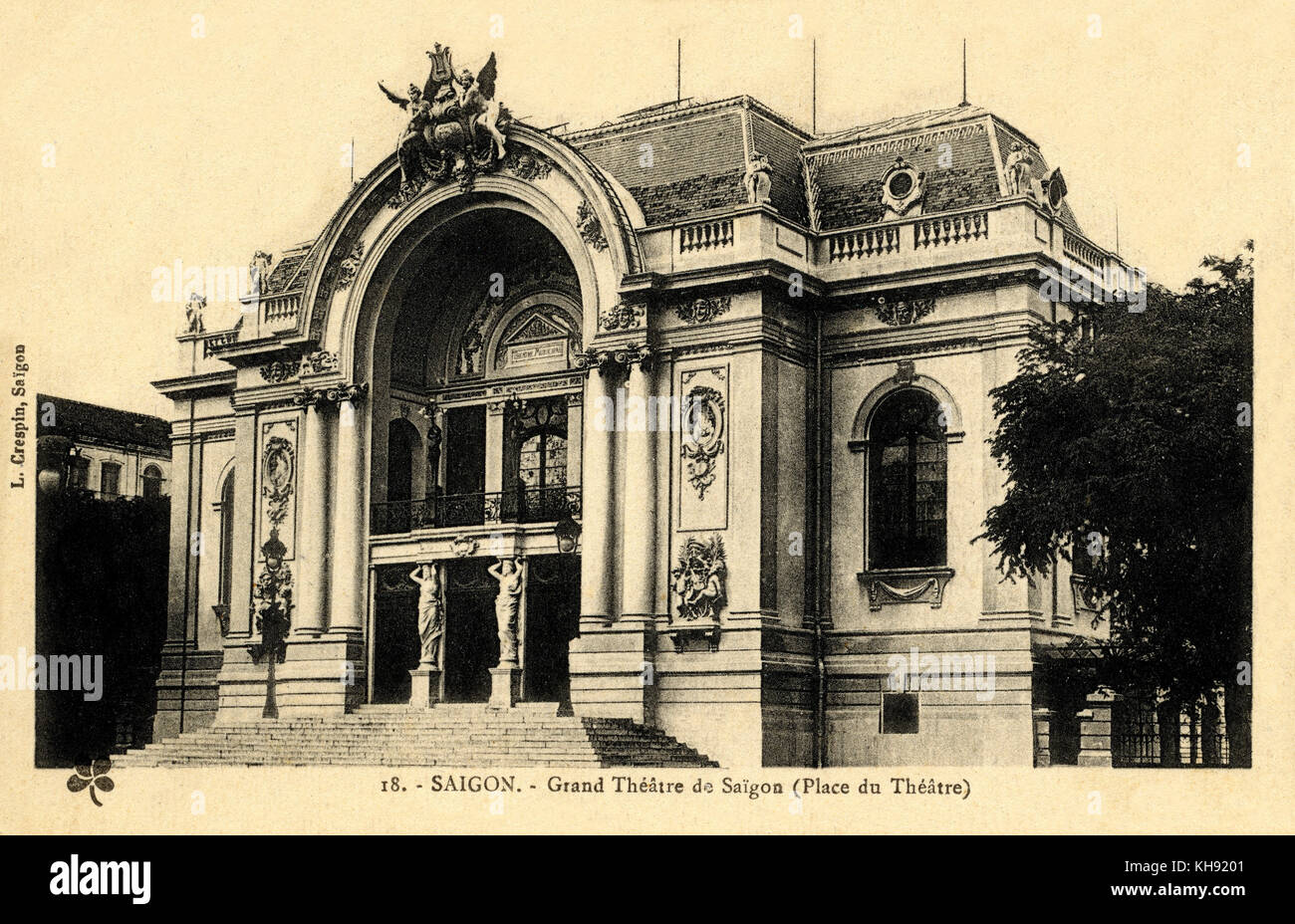 Saigon, Vietnam: Grand Théâtre auf dem Place de Théâtre (Theaterplatz). Im frühen 20. Jahrhundert. Stockfoto