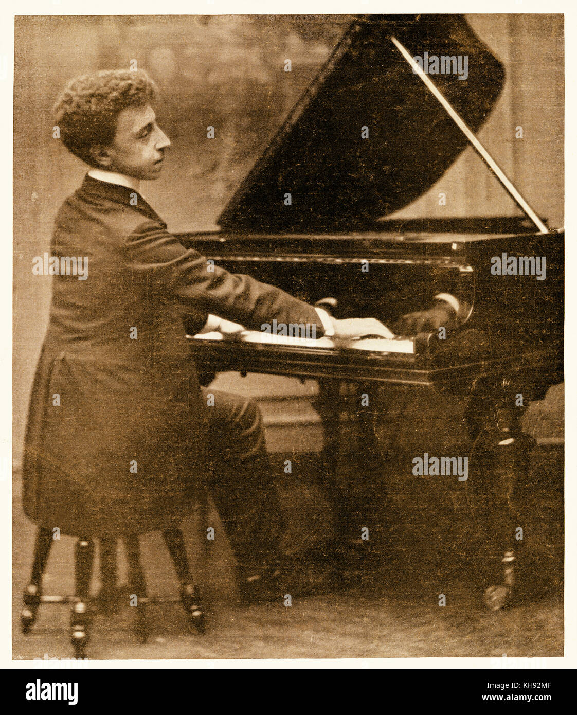 Arthur Rubinstein im Piano, C. 1904. Polnisch-amerikanische Pianist, 28. Januar 1887 - 20. Dezember 1982. Stockfoto