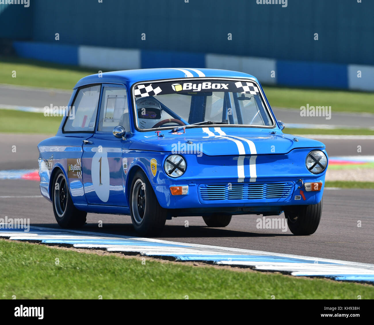 Simon Benoy, Hillman Imp, Historic Touring Cars, HSCC, Season Opener, Samstag, 8. April 2017, Donington Park, Chris McEvoy, Rennstrecke, CJM Phot Stockfoto