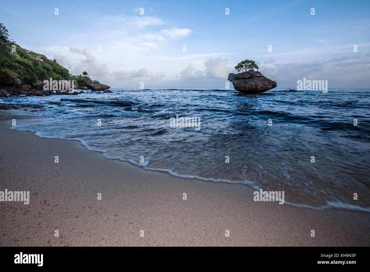 Strand von Flying Fish Cove, Christmas Island, Australien Stockfoto