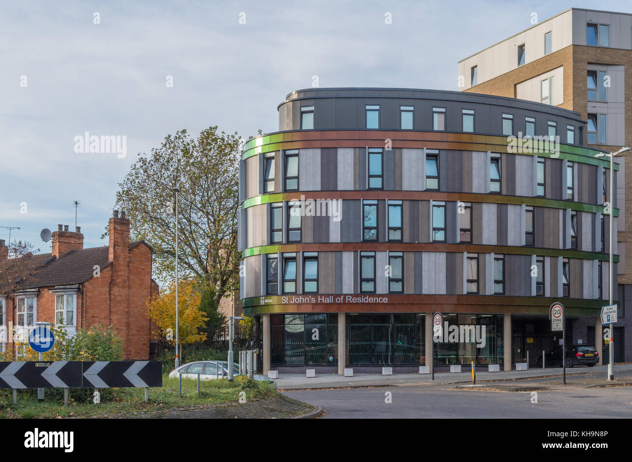 St John's Hall of Residence, in Northampton Zentrum entfernt und bietet moderne Unterkünfte für Studenten der Universität von Northampton Stockfoto