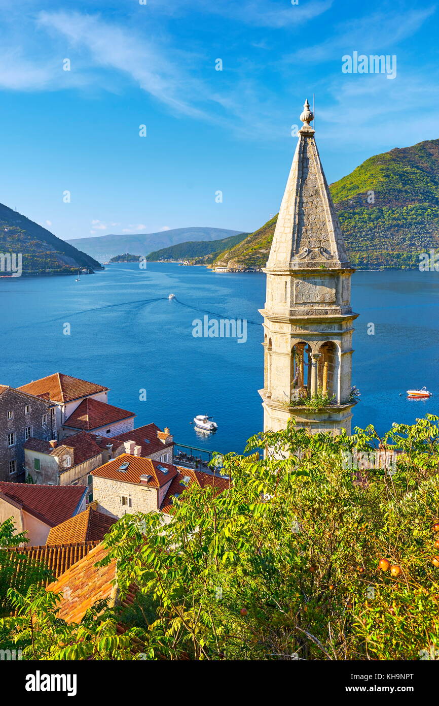 St. Nikolaus Glockenturm, Perast, Bucht von Kotor, Montenegro Stockfoto