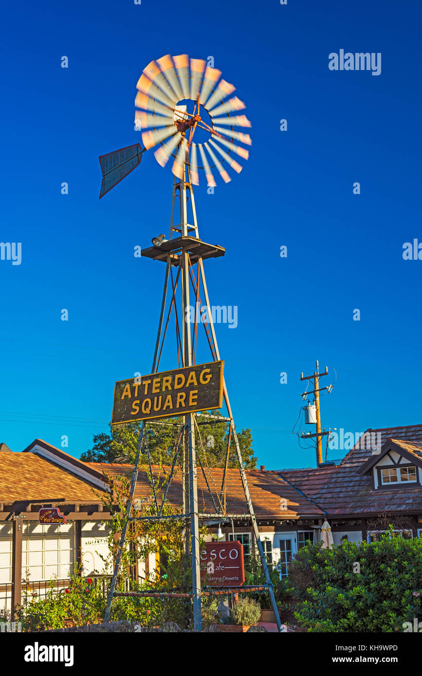 Foto Windmühle Bewegungsunschärfe solvang Kalifornien reisen Fotografie Stockfoto