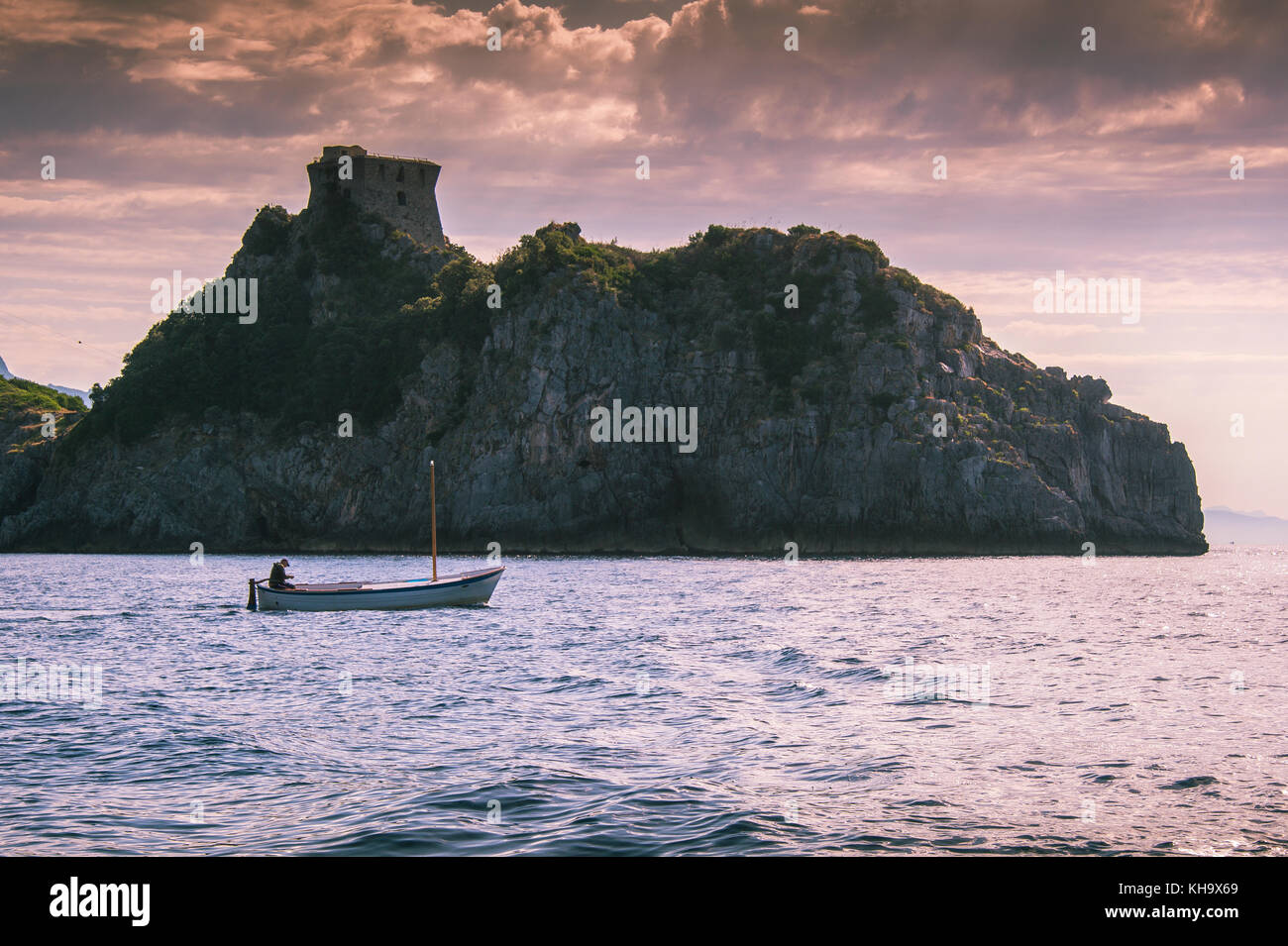 Segeln die Amalfiküste in Italien Stockfoto