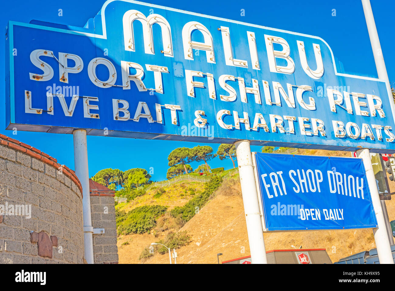 Foto malibu Sport Fishing Pier schild Kalifornien Piers Stockfoto