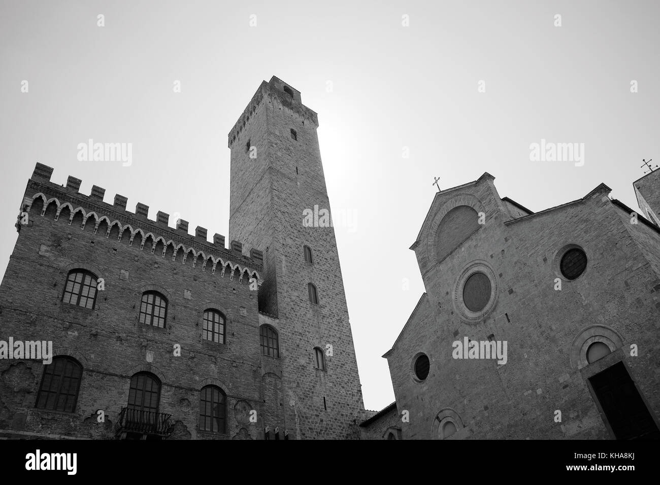 San Gimignano, collegiata e Torre Grossa, Siena, Toskana, street scene Stockfoto