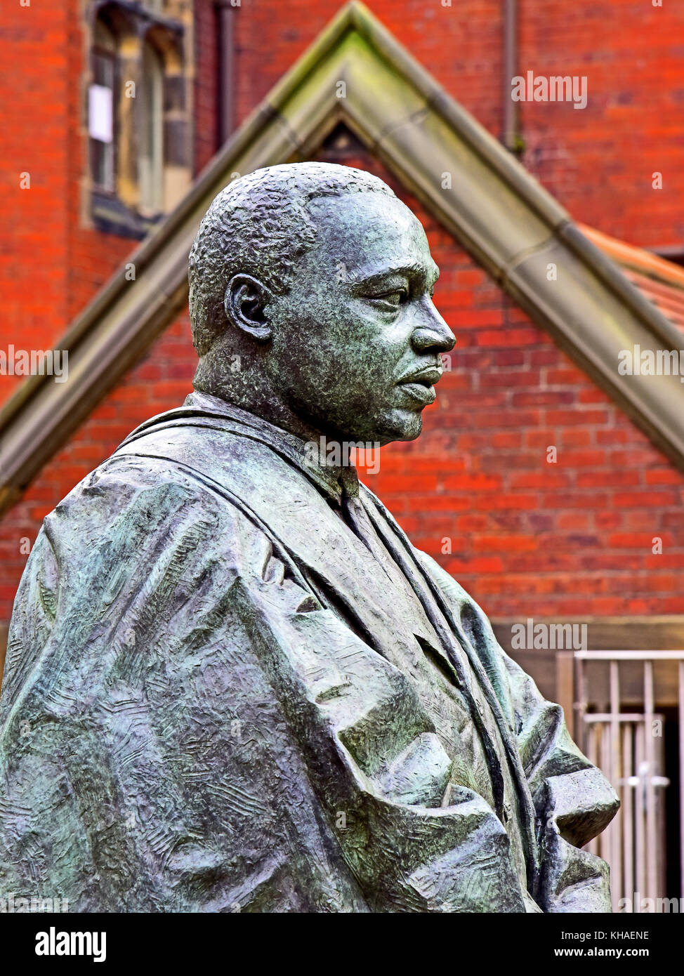 Martin Luther King Bronzestatue von Nigel Boonham im Kings Quad Universität Newcastle Stockfoto