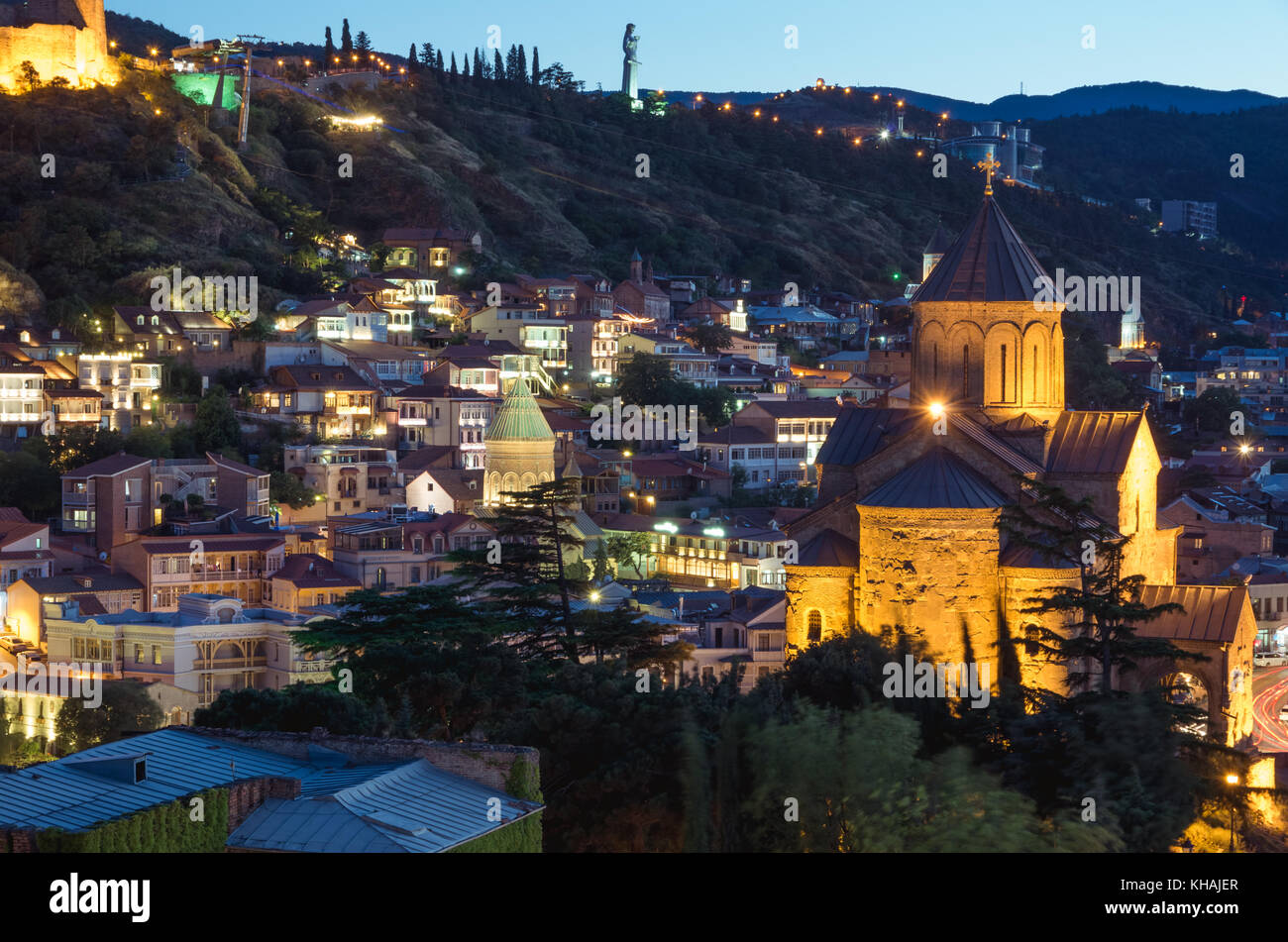 Tbilisi bei Nacht Stockfoto