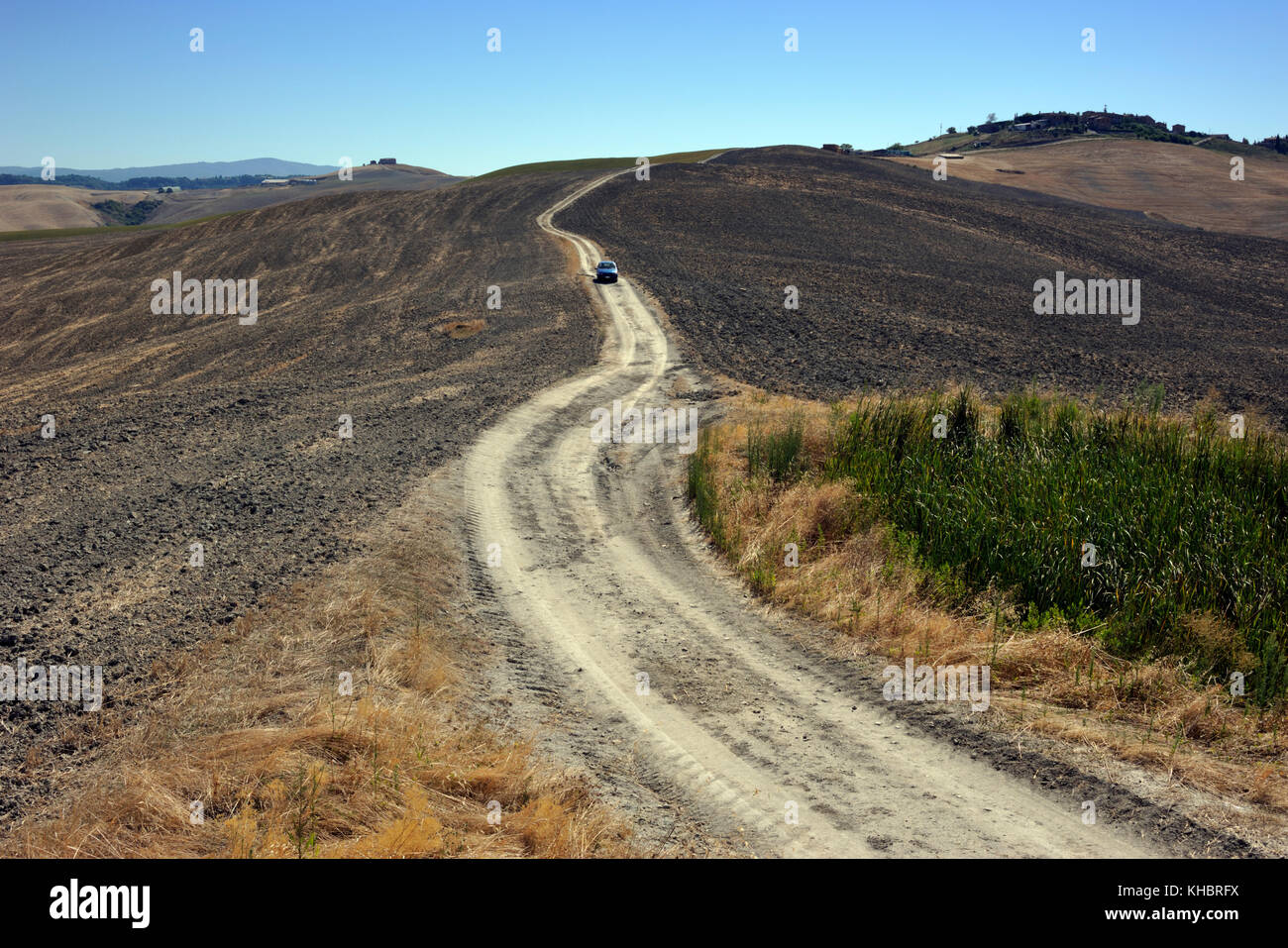 Italien, Toskana, Crete Senesi, Landweg Stockfoto