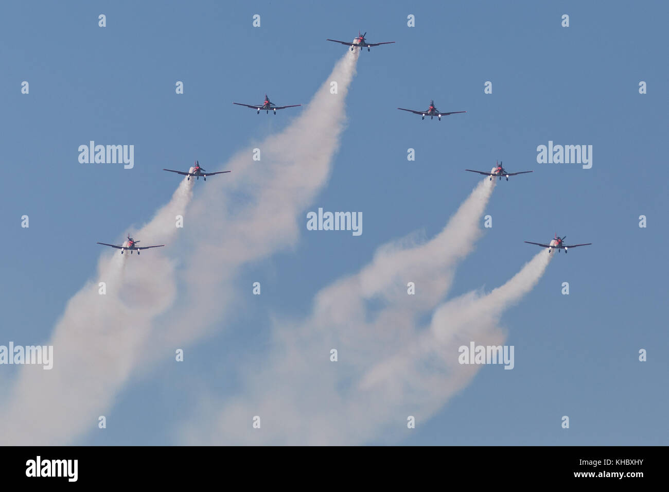 Pc-7 Team der Schweizer Luftwaffe an einem Flug zeigen anlässlich der Luft & Tagen in Luzern, Schweiz Stockfoto