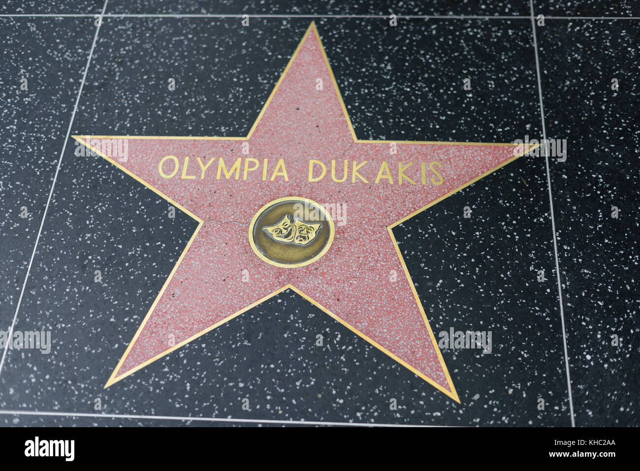 HOLLYWOOD, CA - DEZEMBER 06: Olympia Dukakis Star auf dem Hollywood Walk of Fame in Hollywood, Kalifornien am 6. Dezember 2016. Stockfoto