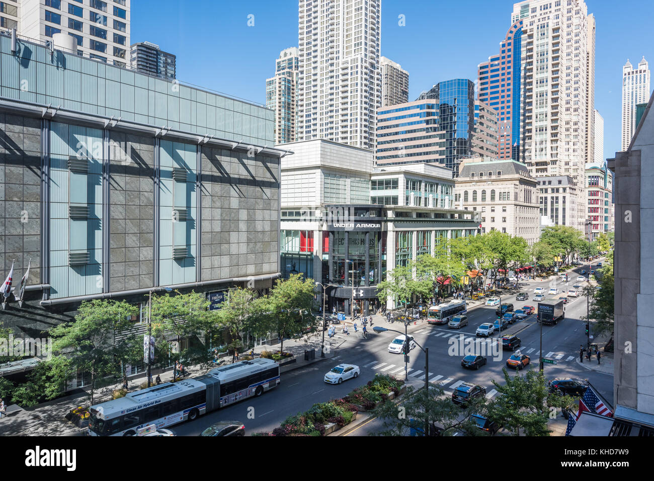 Blick auf die Michigan Avenue Magnificent Mile Shopping Viertel. Stockfoto