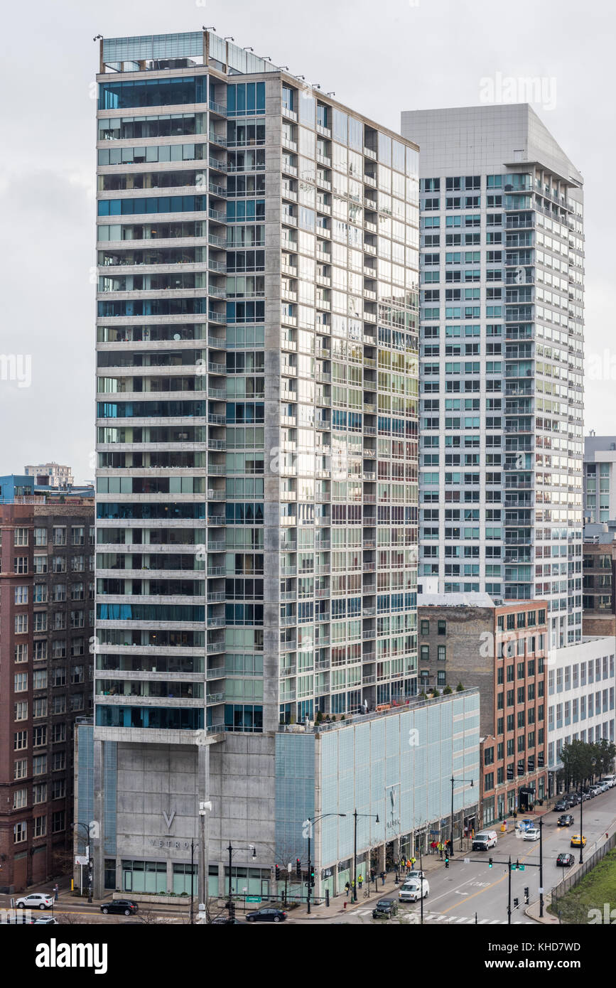 Vetro Kondominiumgebäude bei 601 S. Brunnen im South Loop. Stockfoto