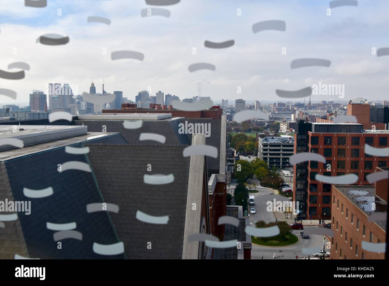 Blick auf Baltimore vom Inneren des John Hopkins Krankenhauses Stockfoto