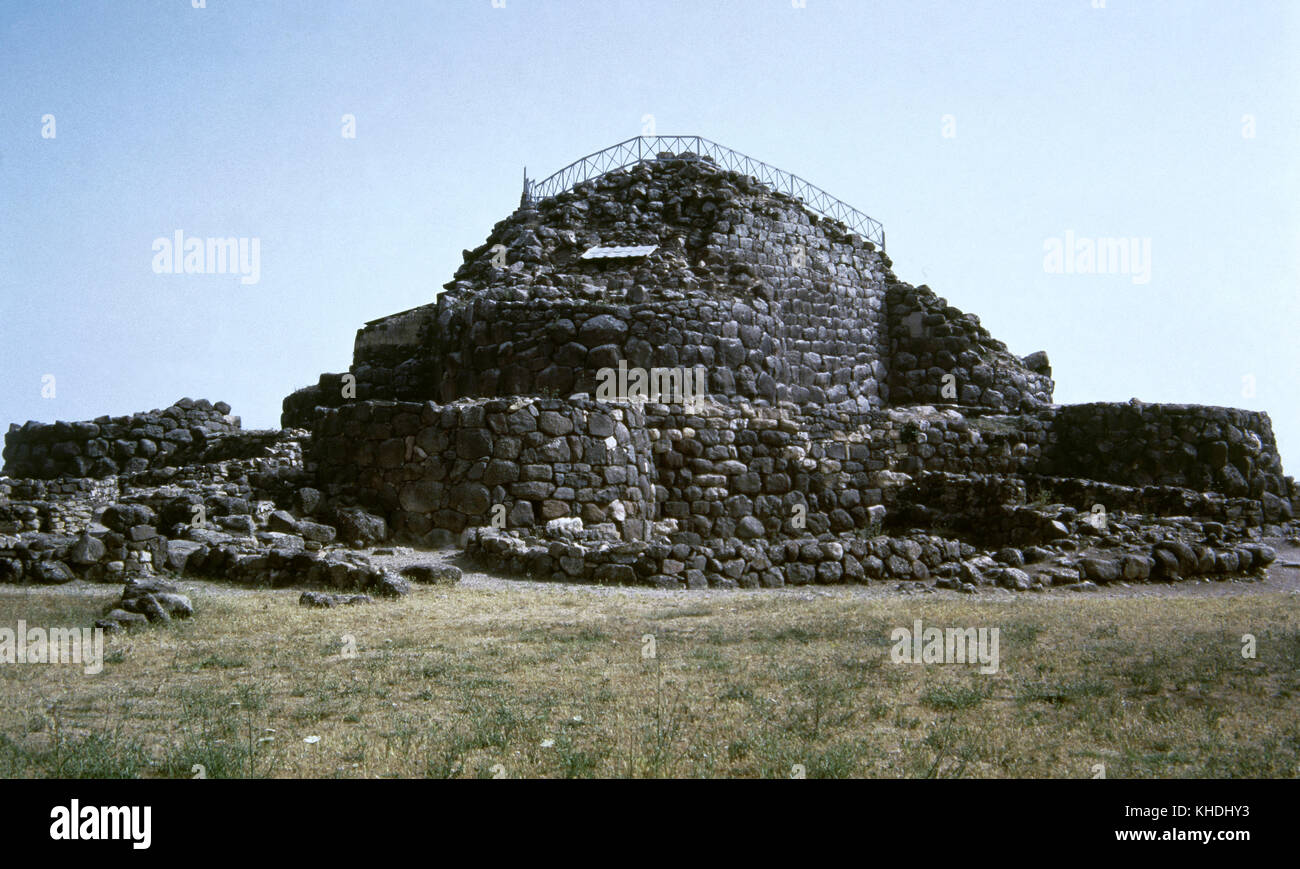 Su Nuraxi. nuraghischen archäologische Stätte. 13 - sechsten Jahrhundert v. Chr. Bronzezeit. burumini, Sardinien, Italien. Stockfoto