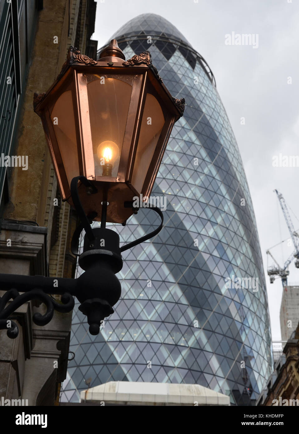 Londoner Finanzviertel Skyline, Wolkenkratzer und große Bürogebäude Stockfoto