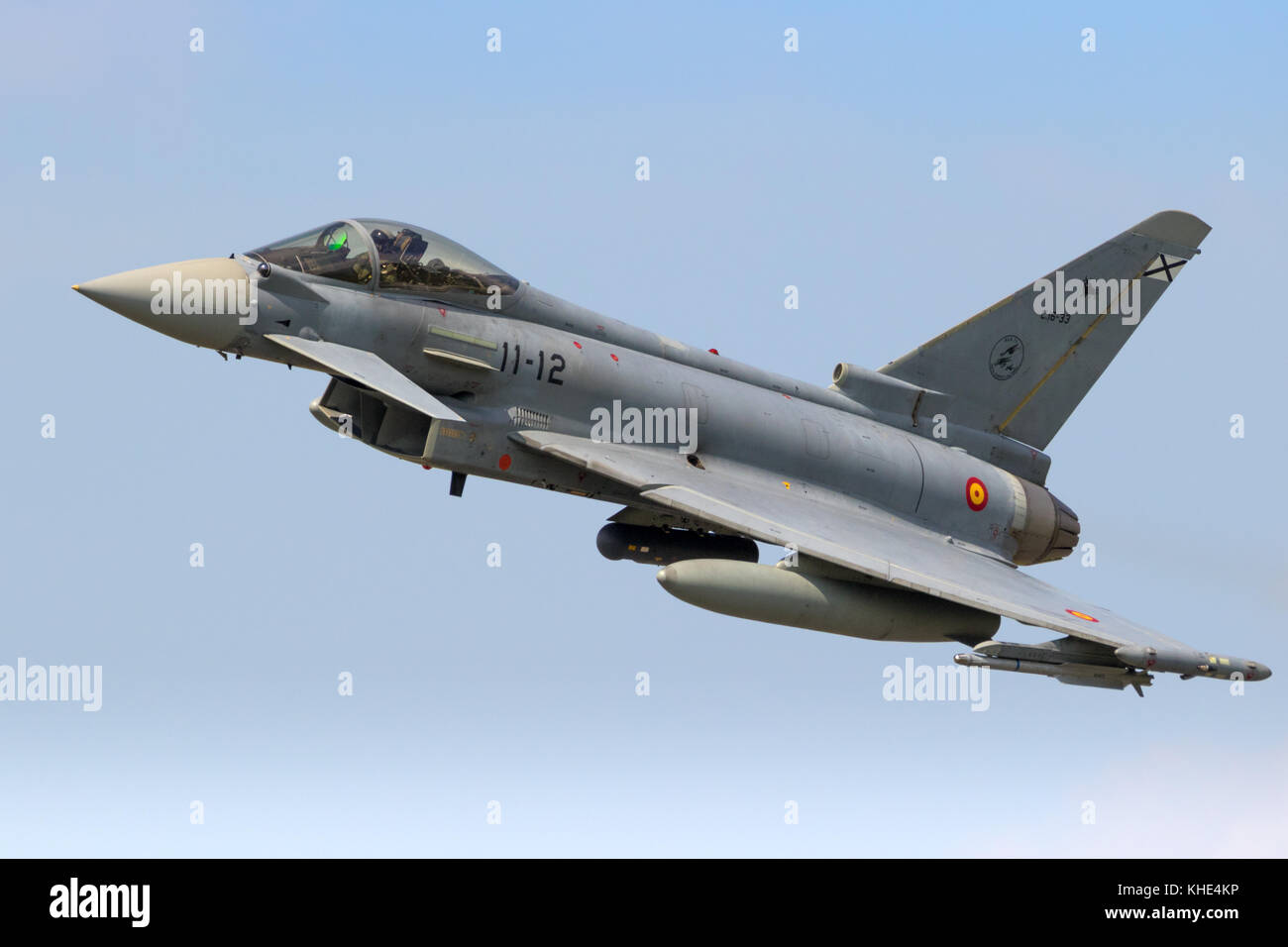 FLORENNES, Belgien - May 15, 2017: Spanische Luftwaffe Eurofighter Typhoon Kampfjets Flugzeug im Flug. Stockfoto