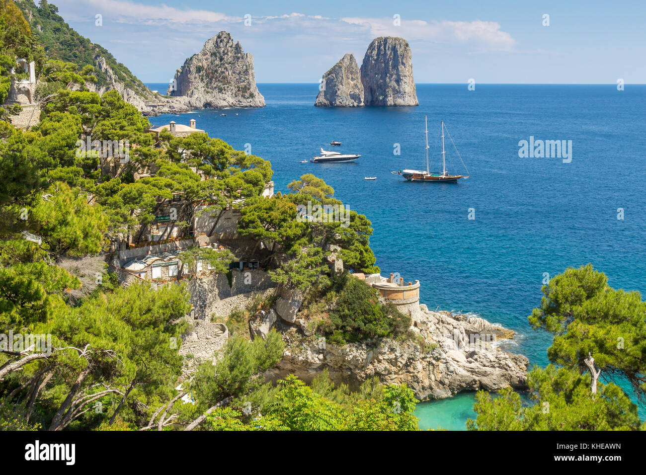 Faraglioni Felsen | Capri | Italien Stockfoto