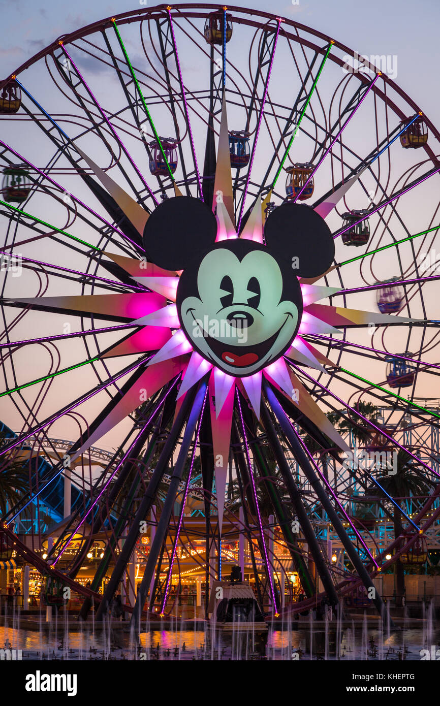 Riesenrad Mickey's Fun Wheel, California Adventure Park, Disneyland Resort, Anaheim, Kalifornien, USA Stockfoto