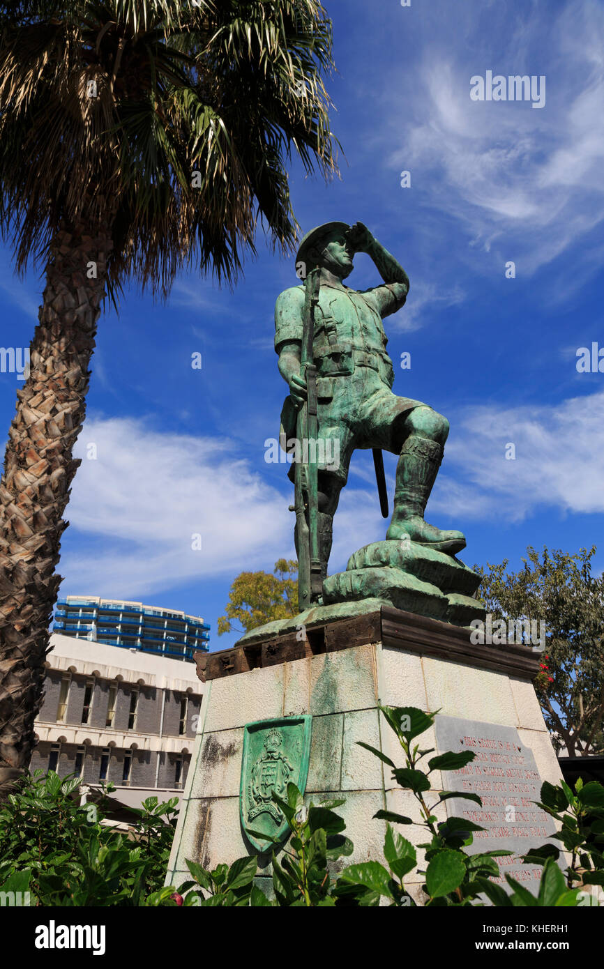 Defence Force Denkmal, kasematten Square, Gibraltar, Großbritannien, Europa Stockfoto