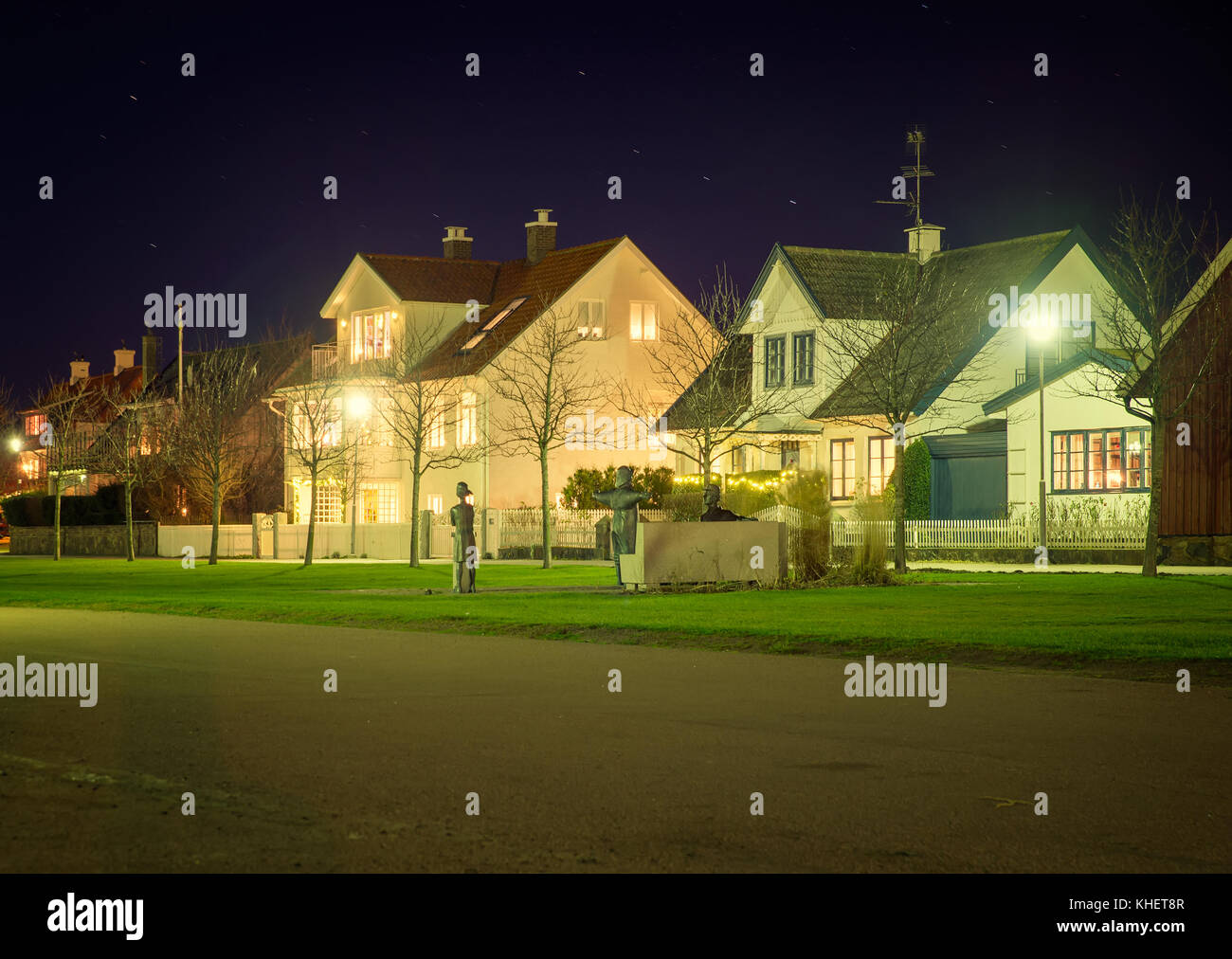 Schönes Haus in der Nacht in Schweden Stockfoto