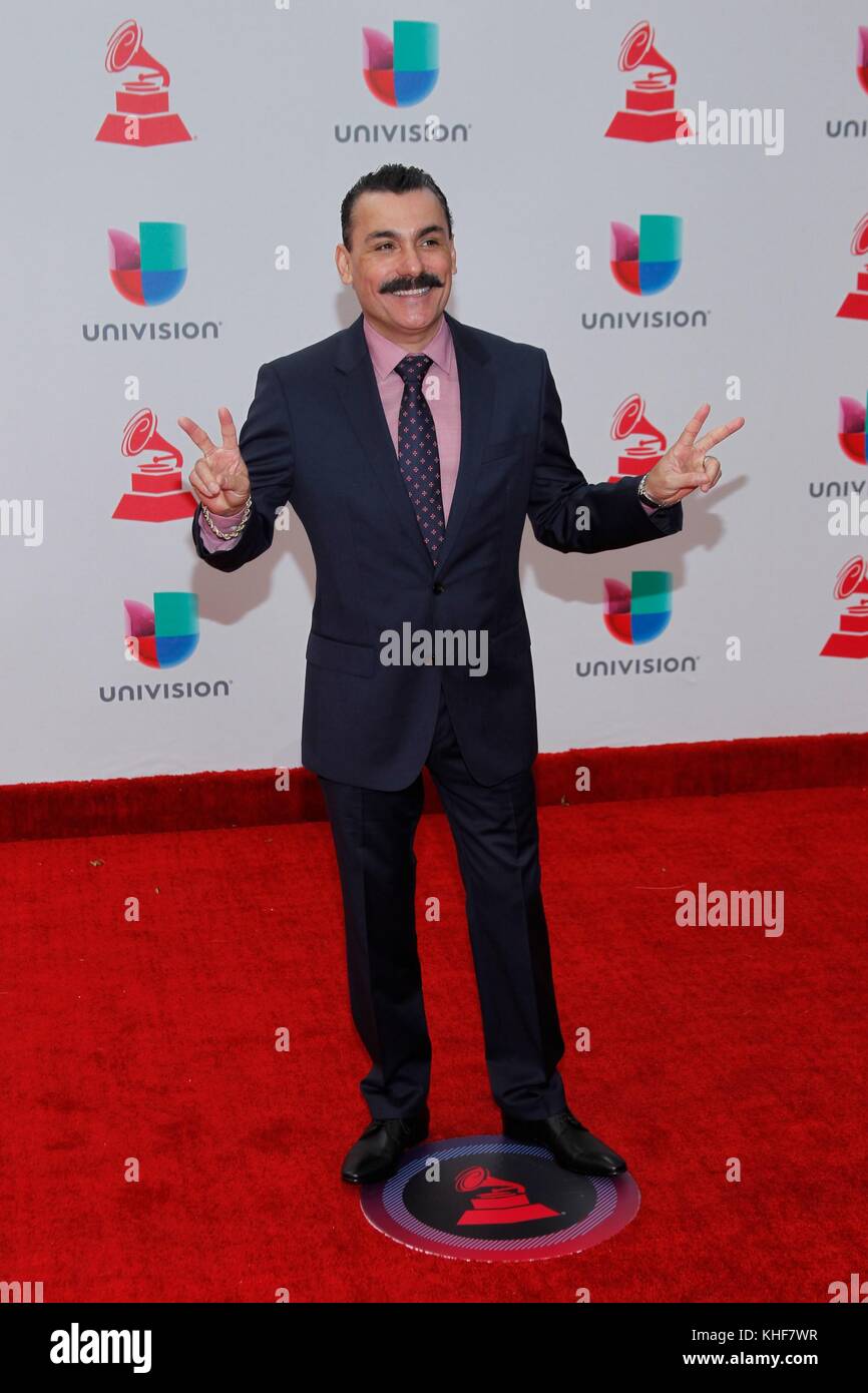 Las Vegas, NV, USA. 16 Nov, 2017. El Chapo bei der Ankunft für 18 Latin Grammy Awards - Ankünfte 2, Mgm Grand Garden Arena in Las Vegas, NV 16. November 2017. Credit: ja/Everett collection/alamy leben Nachrichten Stockfoto