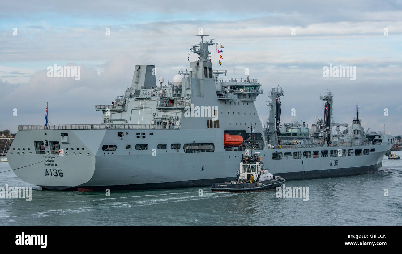 RFA Tidespring, eine Neue flottenhilfsschiffe Auffüllung Schiff in Portsmouth, Großbritannien am 16. November 2017, die für die förmliche Zustellung von Engagement. Stockfoto