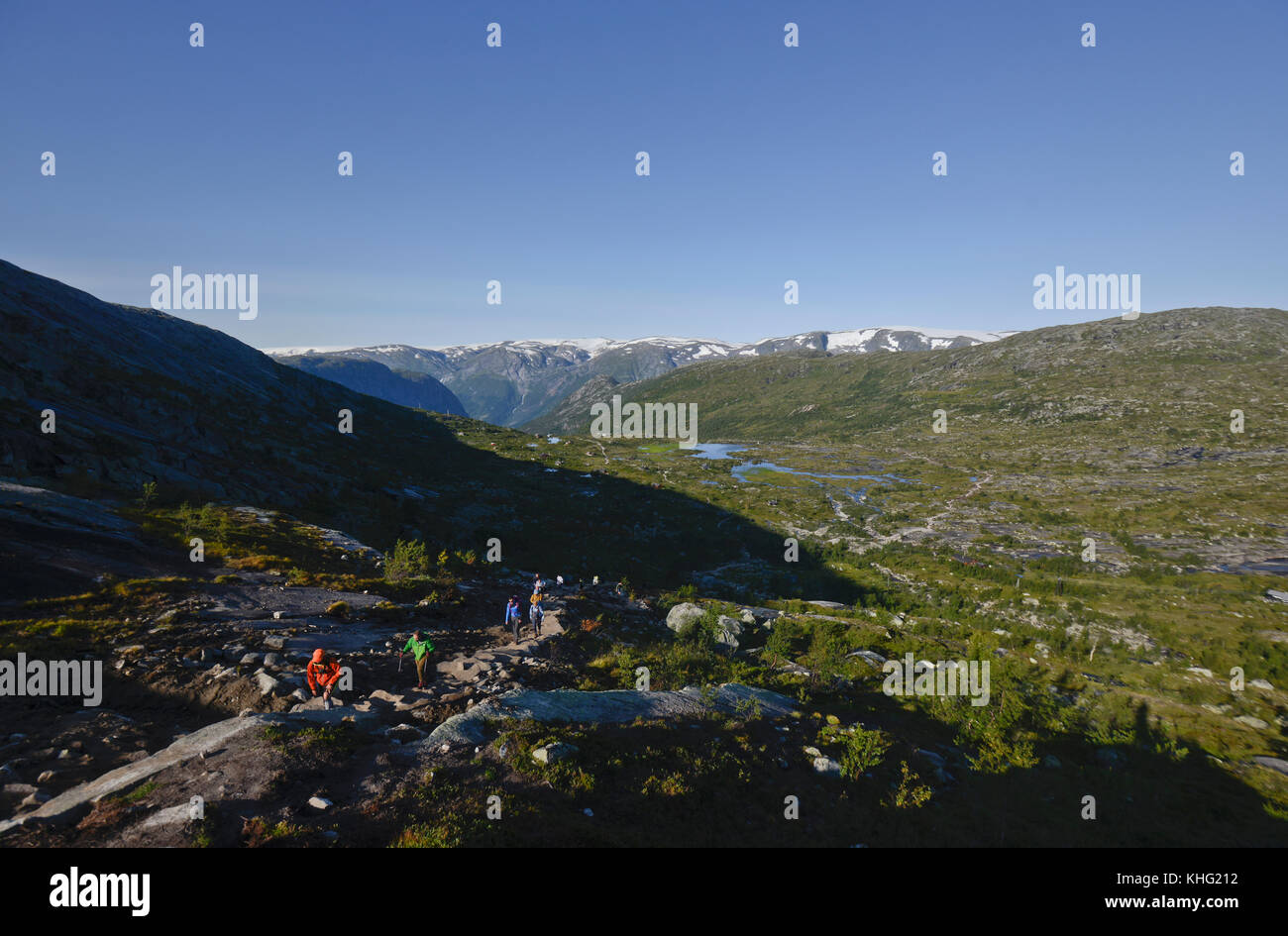 Berg weg zu Trolltunga, Norwegen Stockfoto