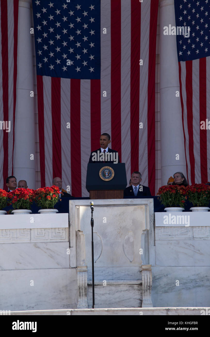 121111-N-AI 329-016 (8202229121) Stockfoto