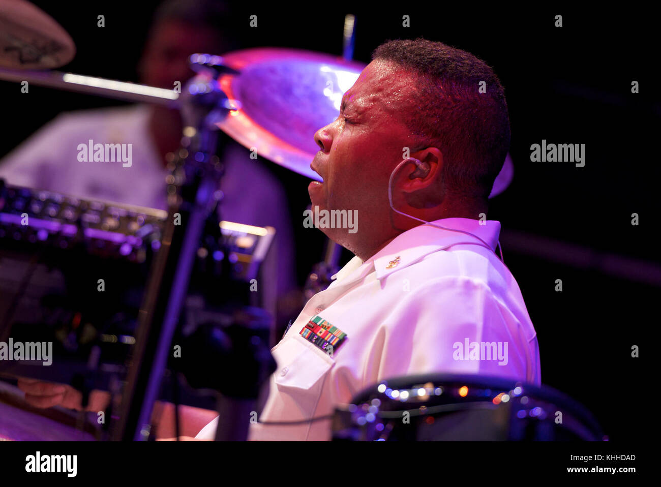 140520-N-LC 494-408 (14057683377) Stockfoto