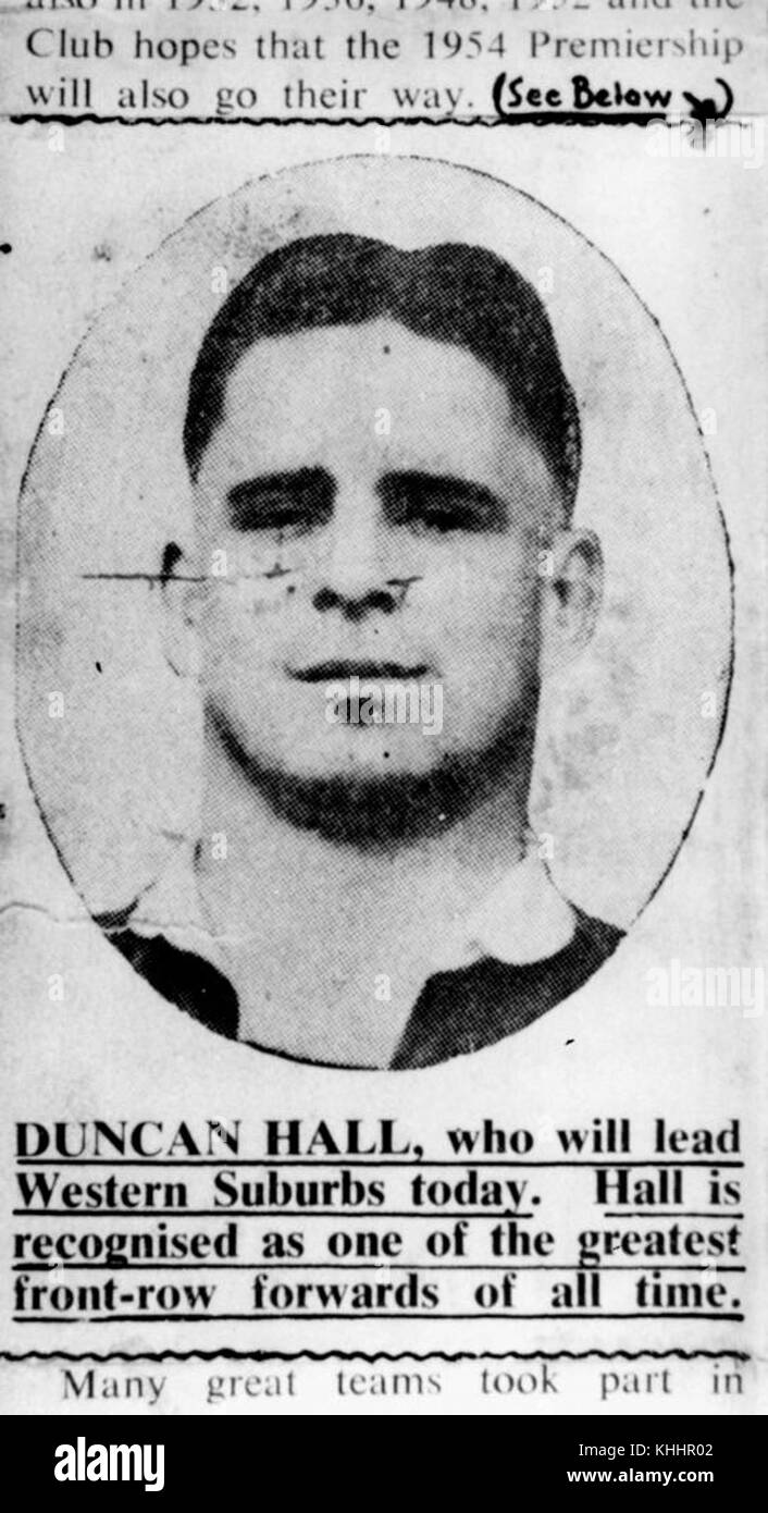 2 135379 Duncan Hall, Kapitän der westlichen Vororten Rugby Team, 1954 Stockfoto