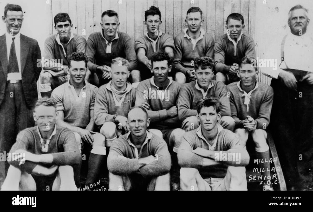 1 72259 Millaa Millaa Senior Rugby League Football Team, Ca. 1935 Stockfoto