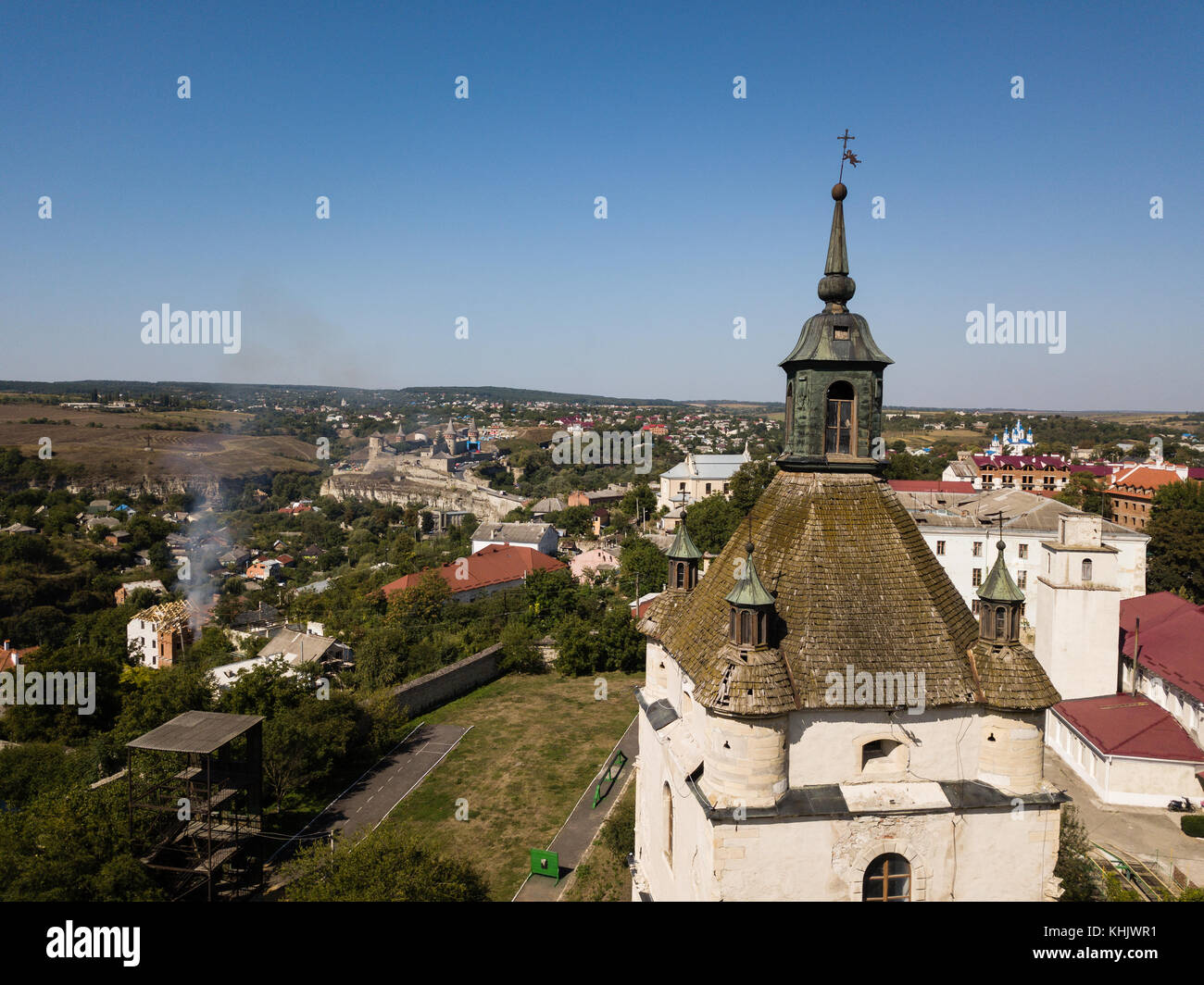 Luftaufnahme der historischen Stadt Kamjanezpodilskyj, Ukraine
