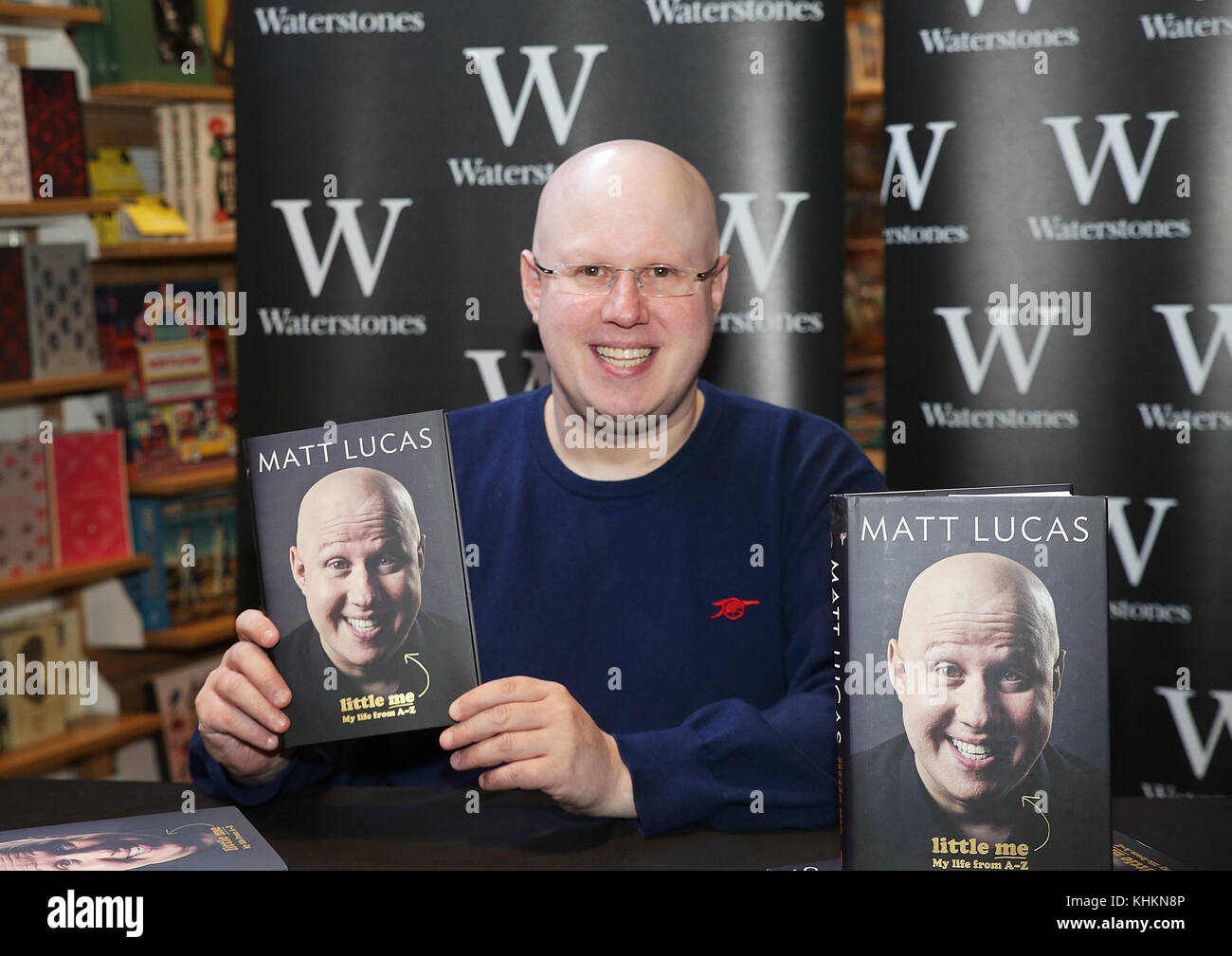 Matt Lucas trifft Fans und signiert Kopien seines neuen Buches Little Me My Life from A-Z bei Liverpool Waterstones mit: Matt Lucas Where: Liverpool, United Kingdom When: 17 Oct 2017 Credit: Sakura/WENN.com Stockfoto