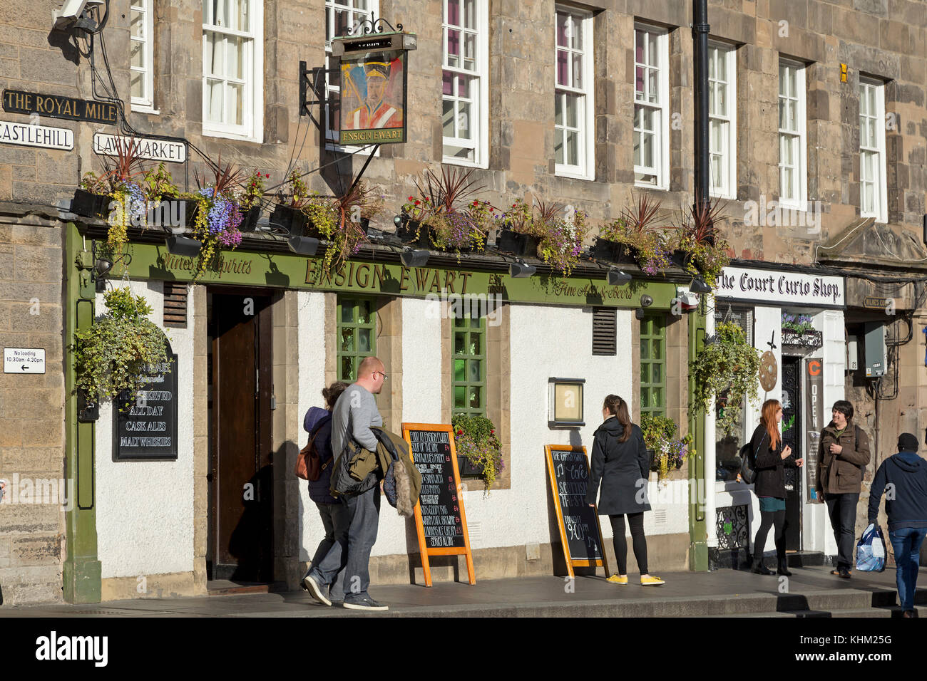 Pub, The Royal Mile, Edinburgh, Schottland, Großbritannien Stockfoto