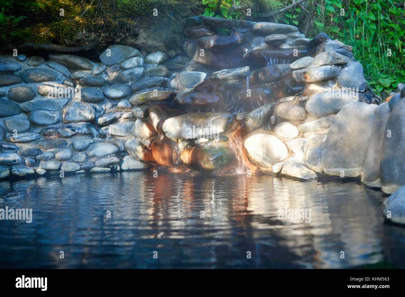 Rock Thermalbad Eingang An Breitenbush Hot Springs Gesaumt Mt Hood National Forest In Berg Stadt Detroit Michigan Stockfotografie Alamy