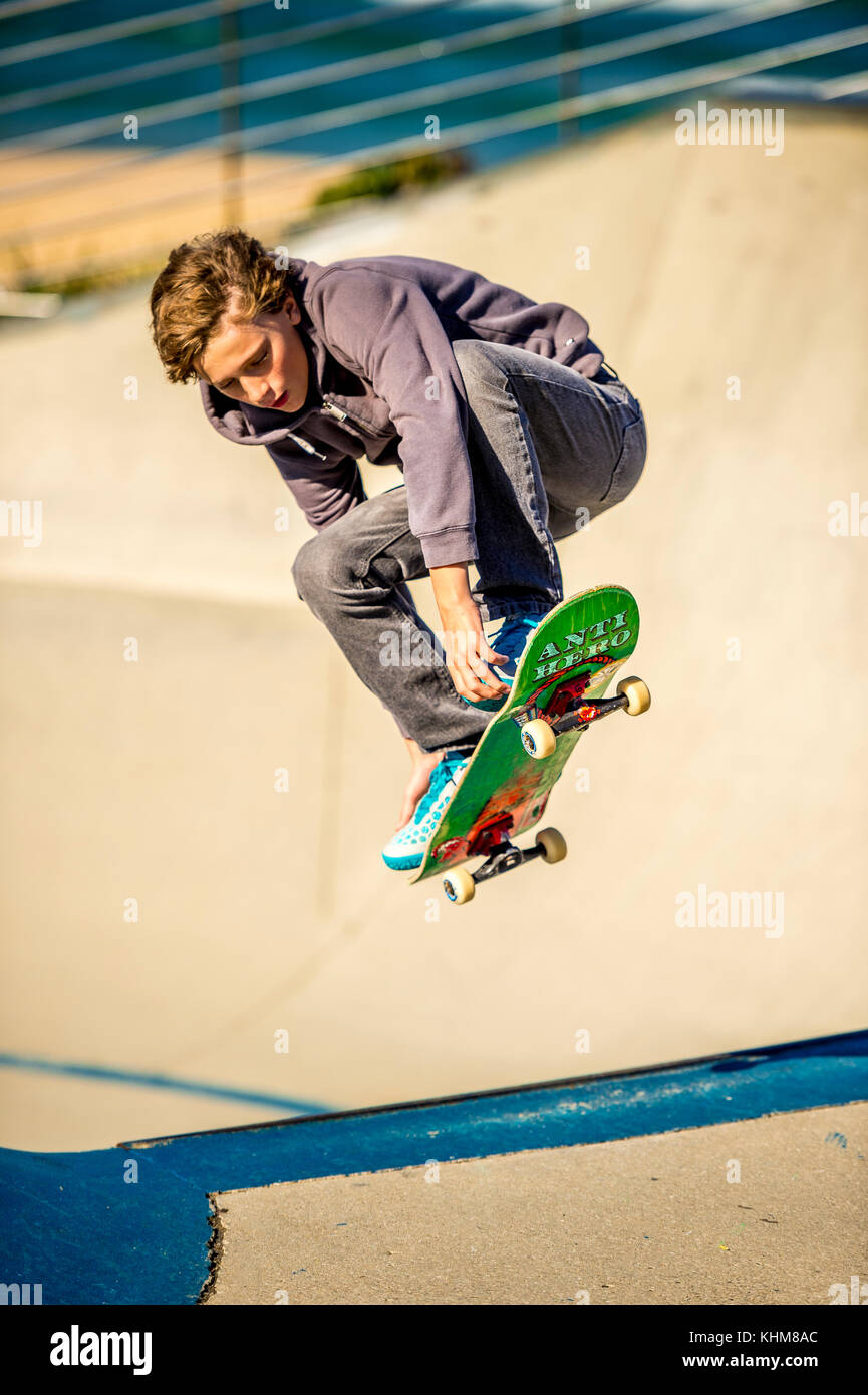 Skateboarder am Bondi Beach Skate Park Stockfoto