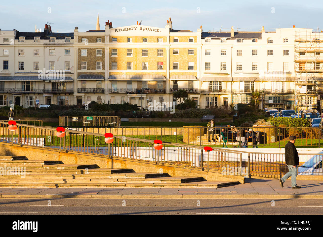 Brighton, UK. Regency Square an einem sonnigen Nachmittag. Stockfoto