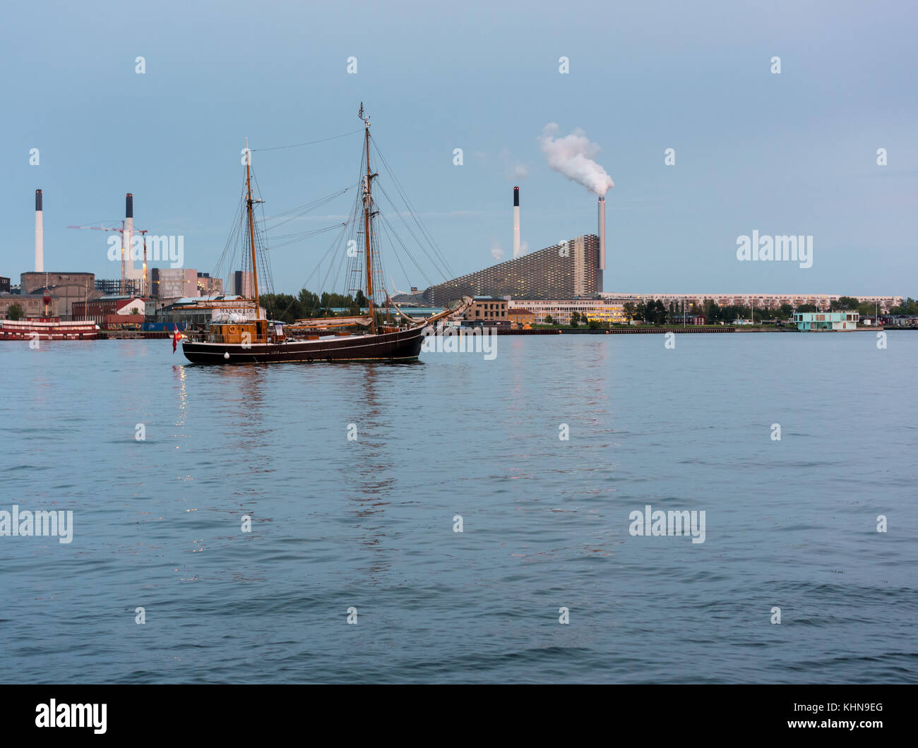 Amager power station und Skipiste in Kopenhagen in Dänemark Stockfoto