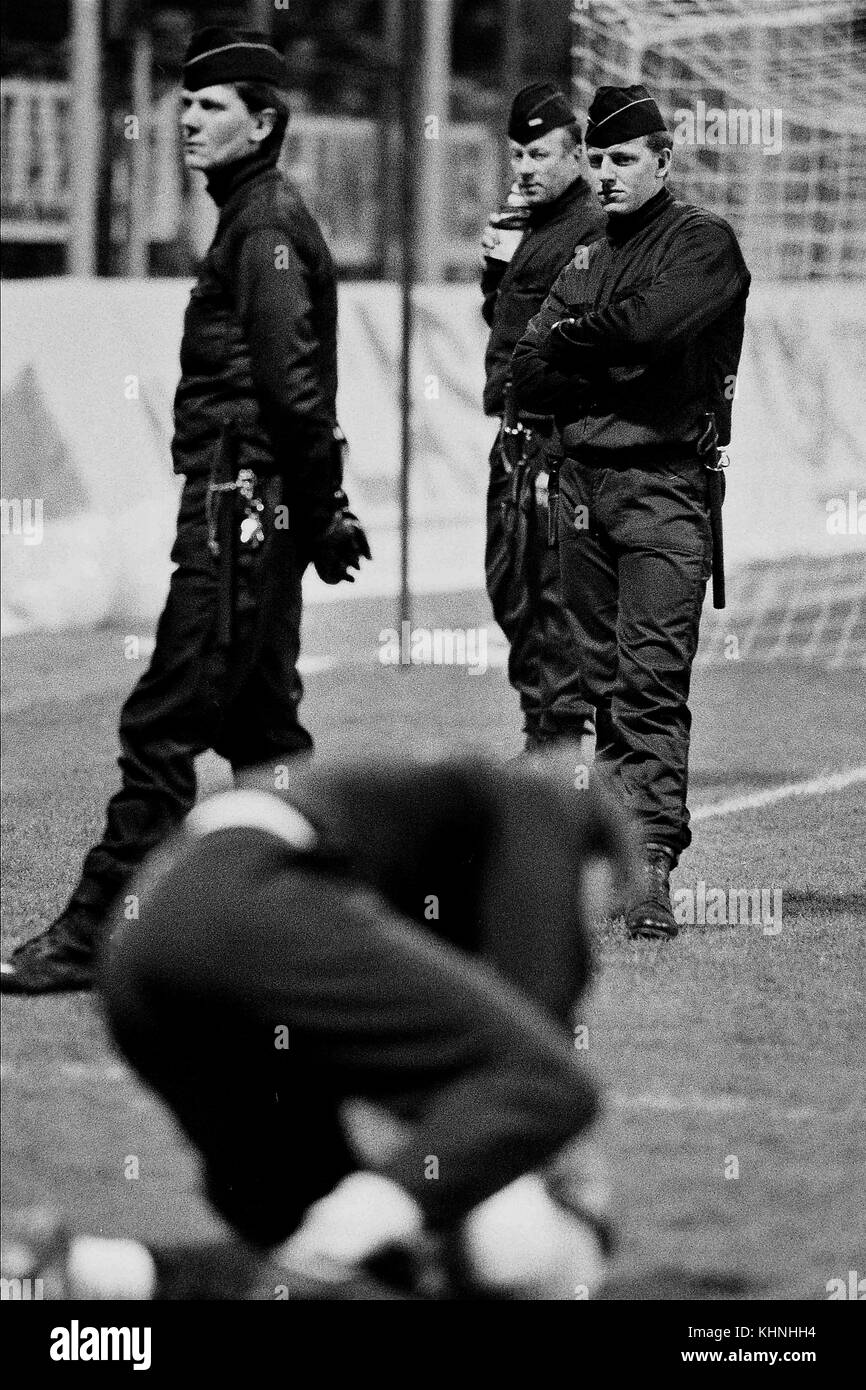 Fußball: Saint-Etienne gegen Lyon, ein Derby unter schwerer Polizeikontrolle, Saint-Etienne, Lyon Stockfoto