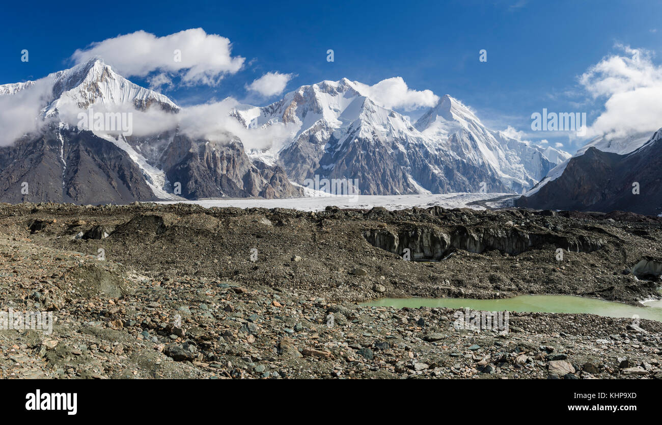 Pabeda - khan tengry Gletschermassiv, Blick vom Basislager, zentralen Tien Shan Gebirge, Grenze zwischen Kirgistan und China, Kirgisistan, Asien Stockfoto