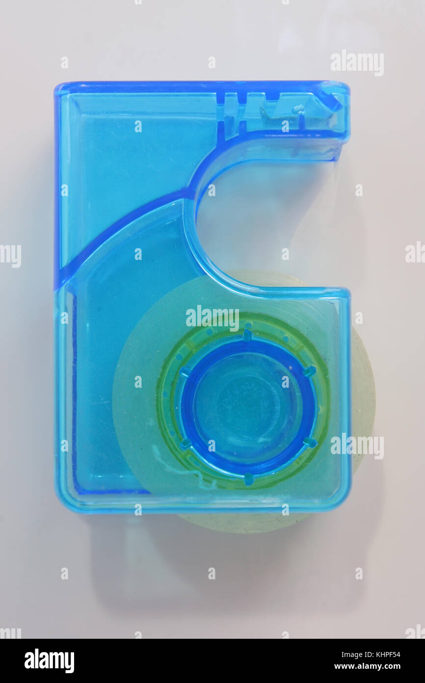Kunststoff blau Klebeband Halter. Stockfoto