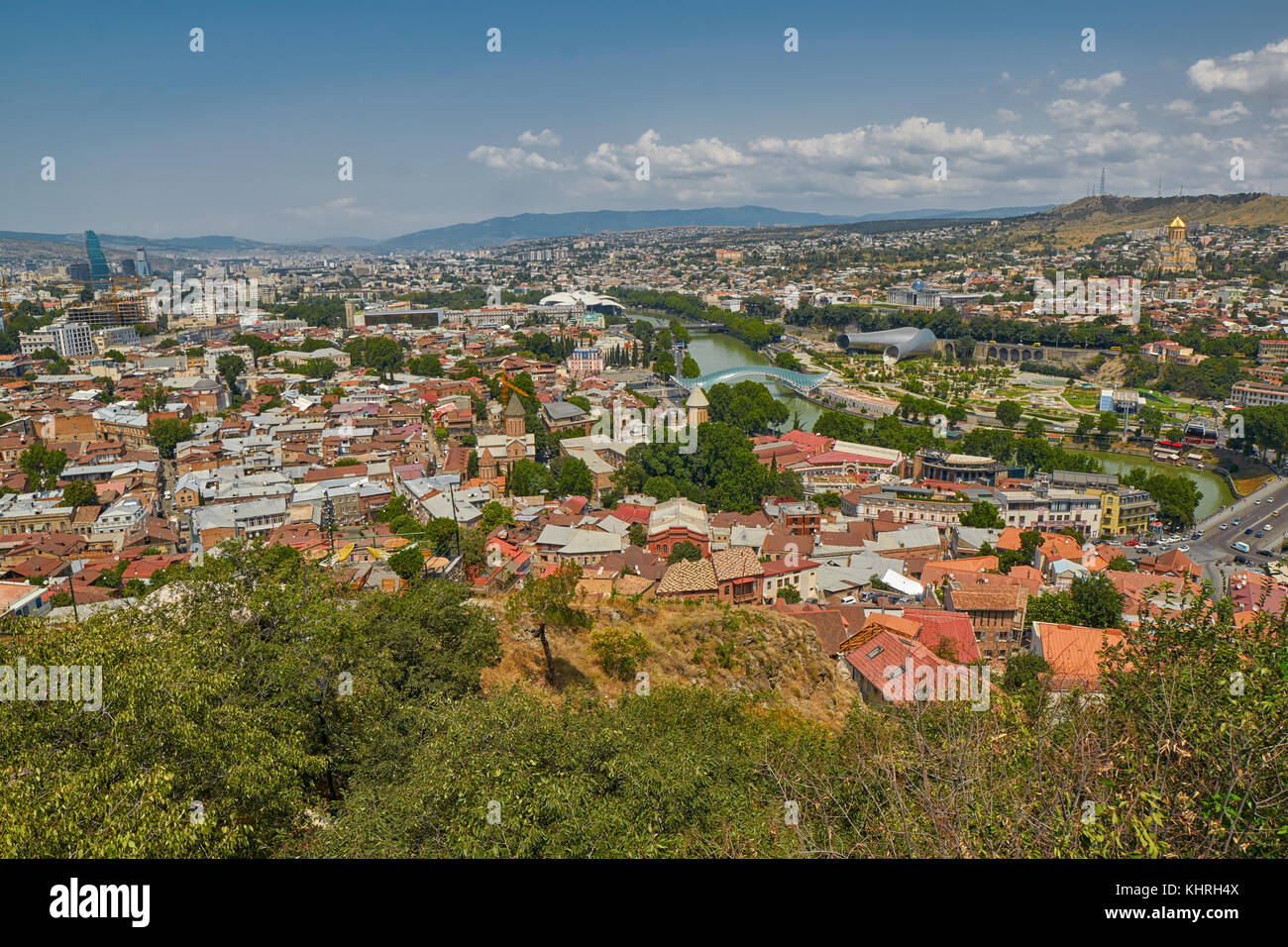 Panoramablick über Tiflis Stadtzentrum in der Hauptstadt von Georgia Land Stockfoto Panoramablick über Tiflis Stadtzentrum in der Hauptstadt von Georgia Land Stockfoto